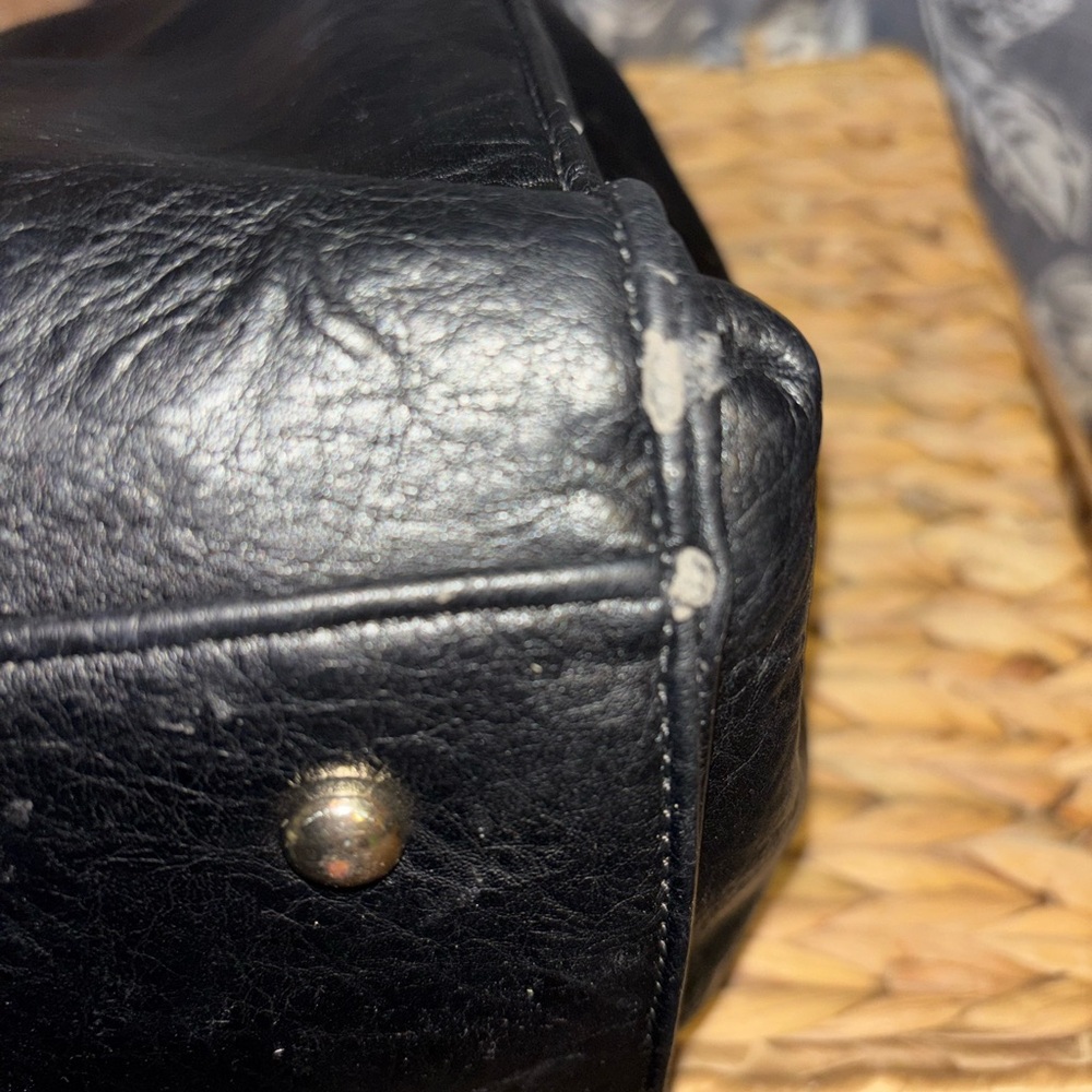 Moda Luxe Black Tote with Beige Center Stripe - Picture 8 of 13